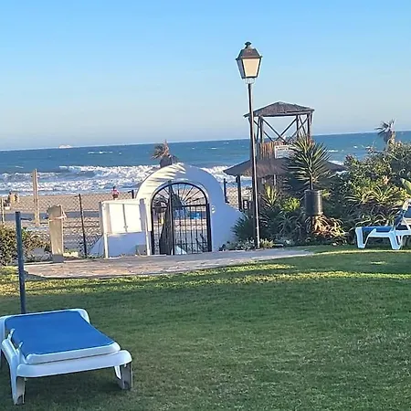 Casita Junto Al Mar En El Puerto De Cabopino * Marbella