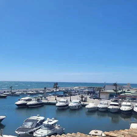 Casita Junto Al Mar En El Puerto De Cabopino Marbella