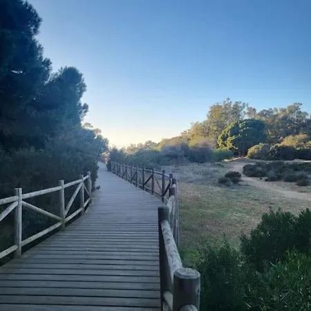 Casita Junto Al Mar En El Puerto De Cabopino Сasa de vacaciones